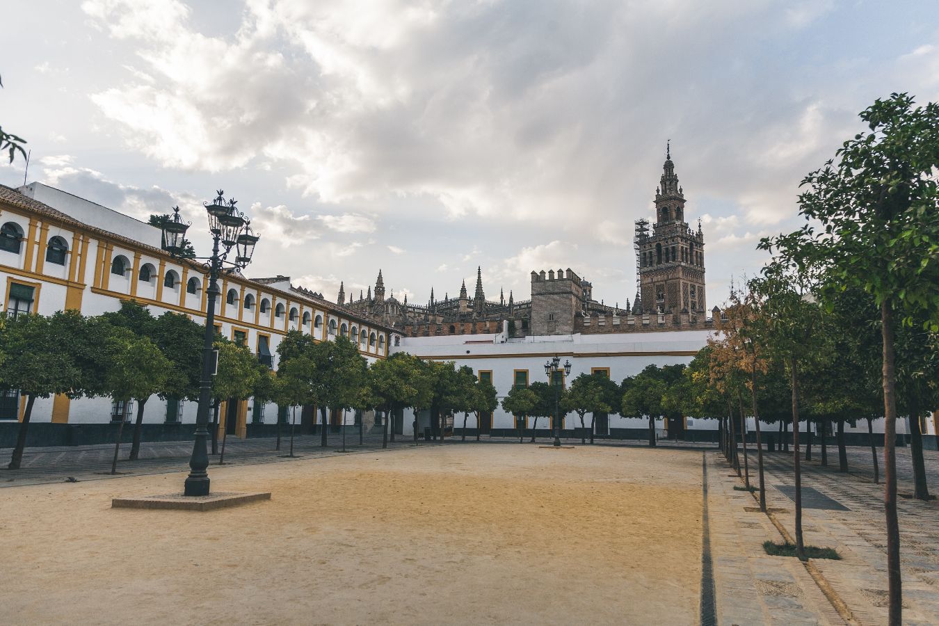 https://thetravco.com/tour/7-days-spain-with-portugal-private-andalucia-tours/